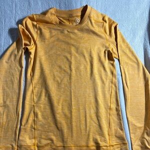 NWT Alpine knit long sleeve  size XS color sweet‎ apricot heather.